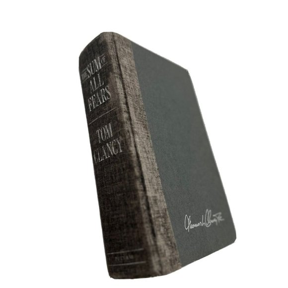 1ST EDITION SIGNED! The Sum of All Fears by Tom Clancy A RARE HARDBACK BOOK‎ - Picture 1 of 6